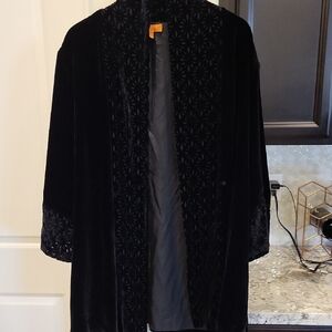 HARARI Women's Black SILK Velvet Open Front Coat